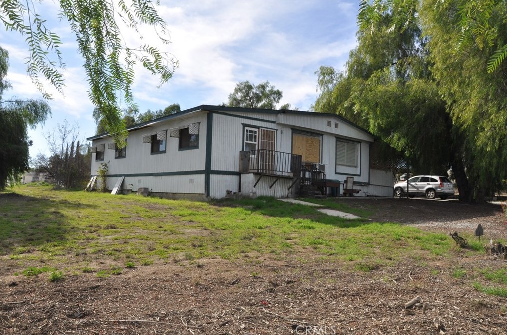 22551 Perry St, Perris, CA 92570