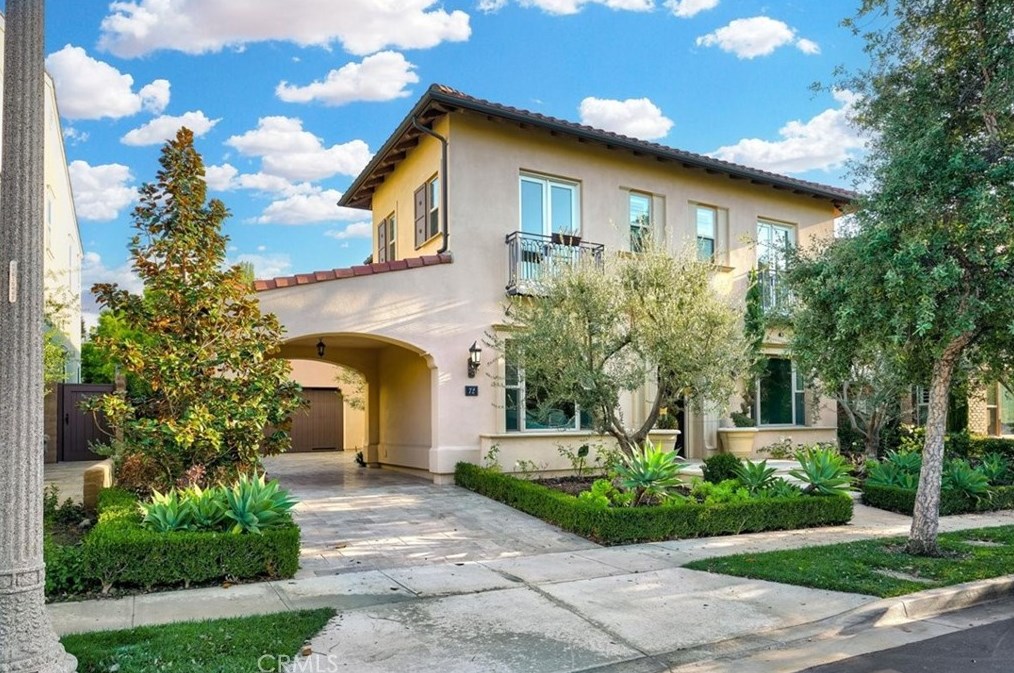 72 Clifford, Irvine, CA 92618
