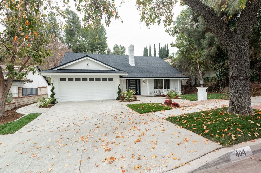 404 Navajo Springs Rd, Pomona, CA 91765-1319
