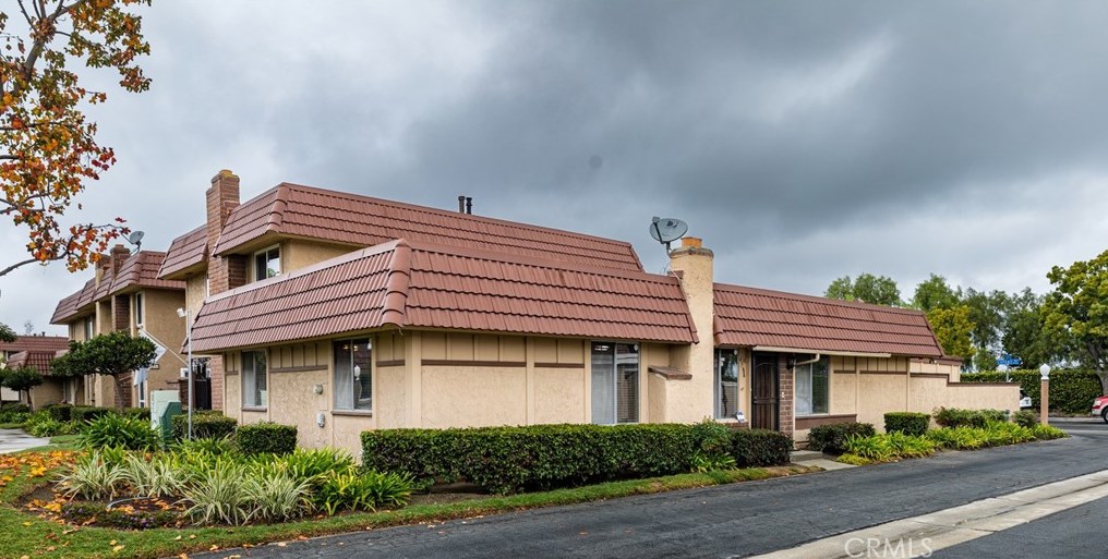6588 Capers Way, Cypress, CA 90630