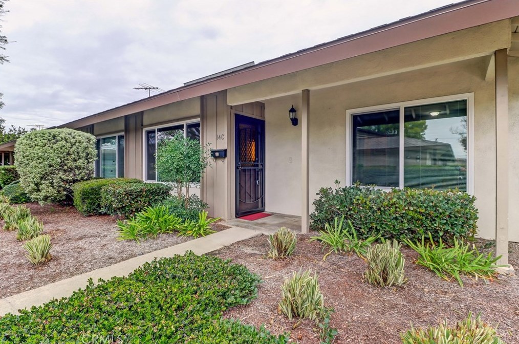 13902 Yorba St #14c, Tustin, CA 92780