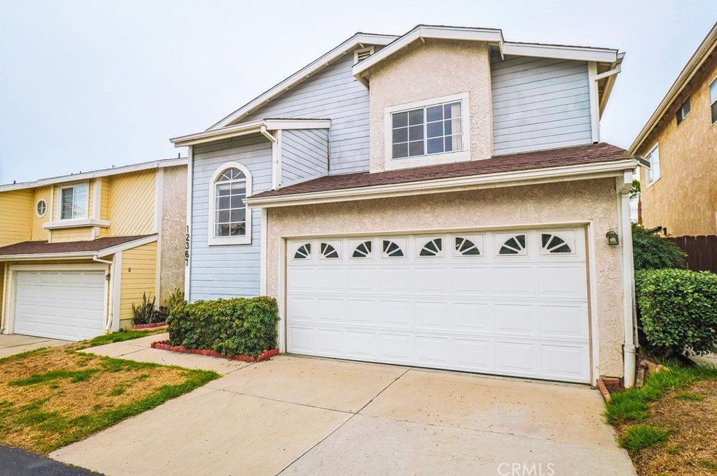 12367 Stonegate Rd, Los Angeles, CA 91331-1480