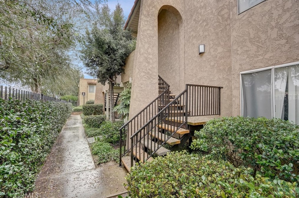 13722 Red Hill Ave #6, Tustin, CA 92780