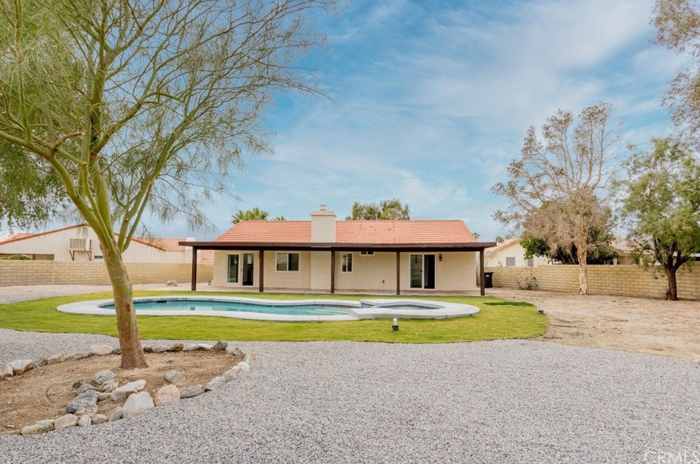 64966 Little Ct, Desert Hot Springs CA  92240-1446 exterior