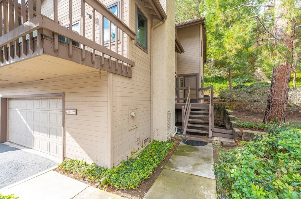 2067 Sea Cove Ln, Costa Mesa, CA 92627
