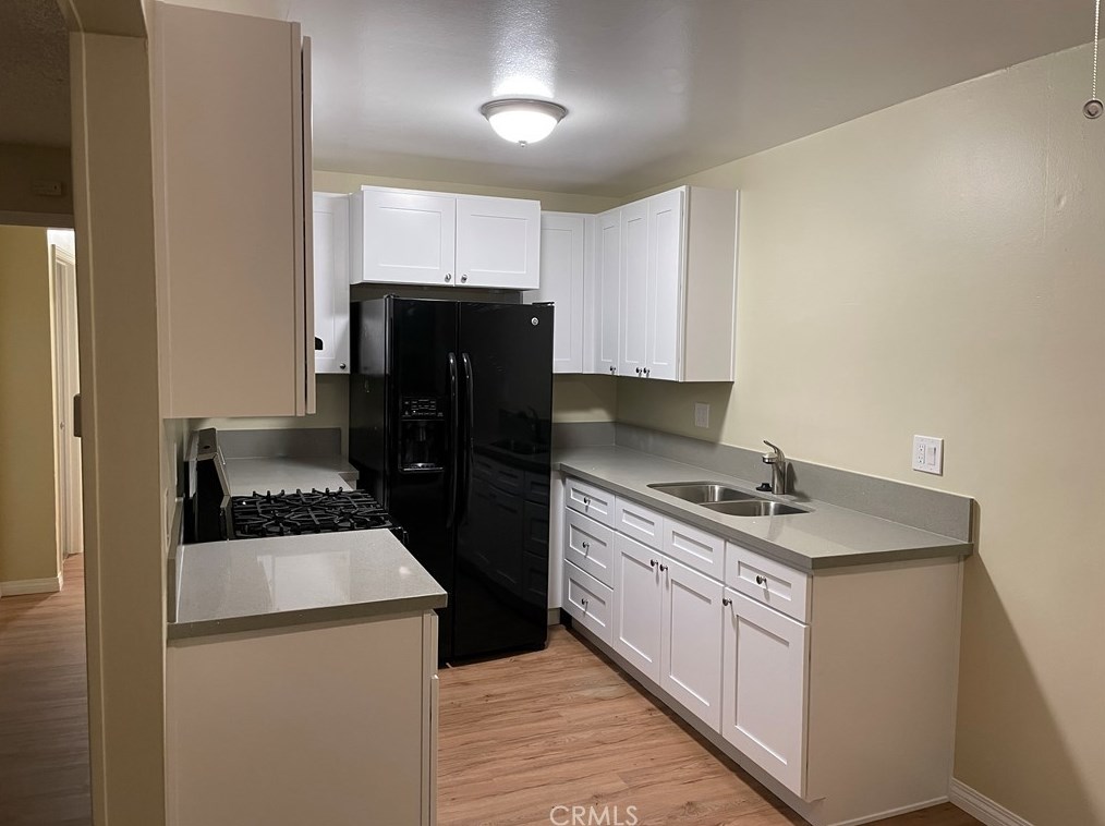 15825 S Myrtle Ave, Tustin, CA 92780