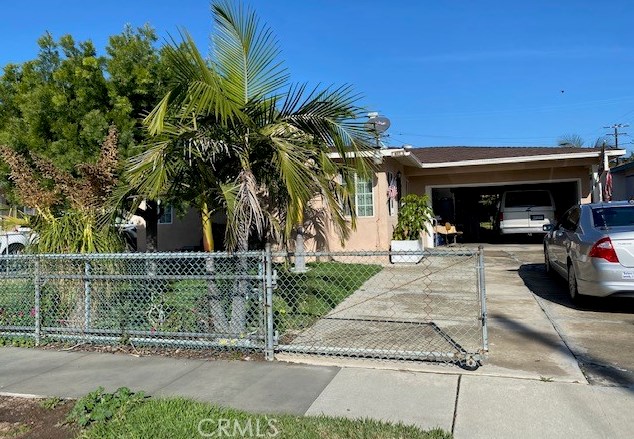 517 W Heather Ave, La Habra, CA 90631