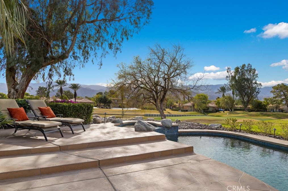 27 Pebble Beach Dr, Rancho Mirage, CA 92270