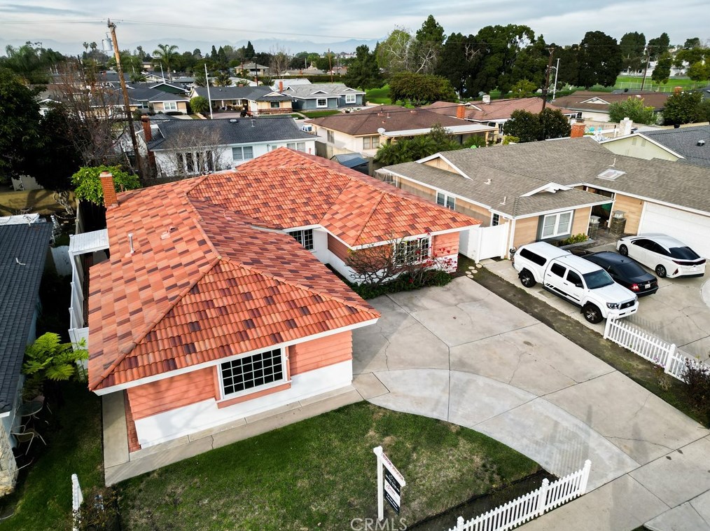 6171 Tyndall Dr, Huntington Beach, CA 92647