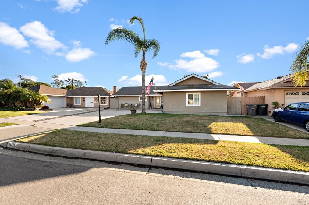 24272 Larkwood Ln, El Toro, CA 92630