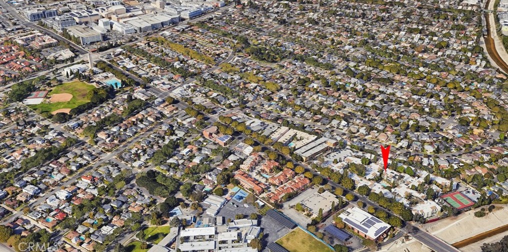 4900 Overland Ave, Los Angeles CA  90230-4289 exterior