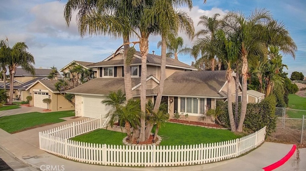 20972 Surge Ln, Huntington Beach, CA 92646