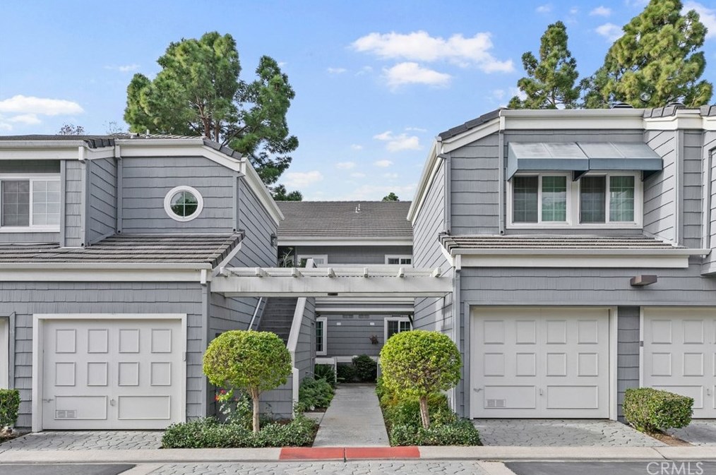 19351 Bluefish Ln #104, Huntington Beach, CA 92648