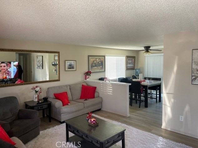16081 Craig Ln, Huntington Beach, CA 92647-3412