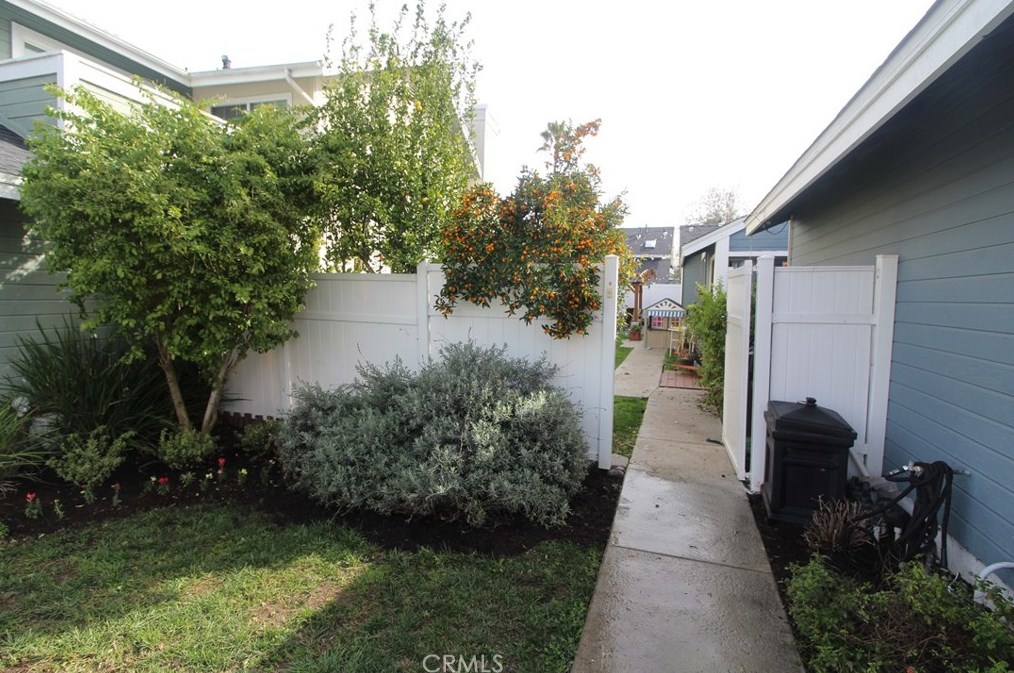 10 Deer Creek Ln, Laguna Beach, CA 92653-7416