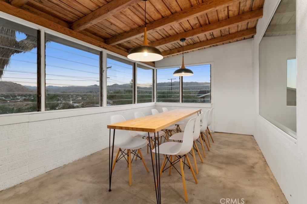 6131 Panorama St, Joshua Tree CA  92252-2120 exterior