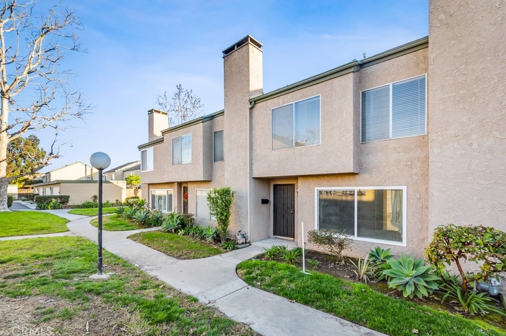 10849 Poly Ct, Santa Ana, CA 92708