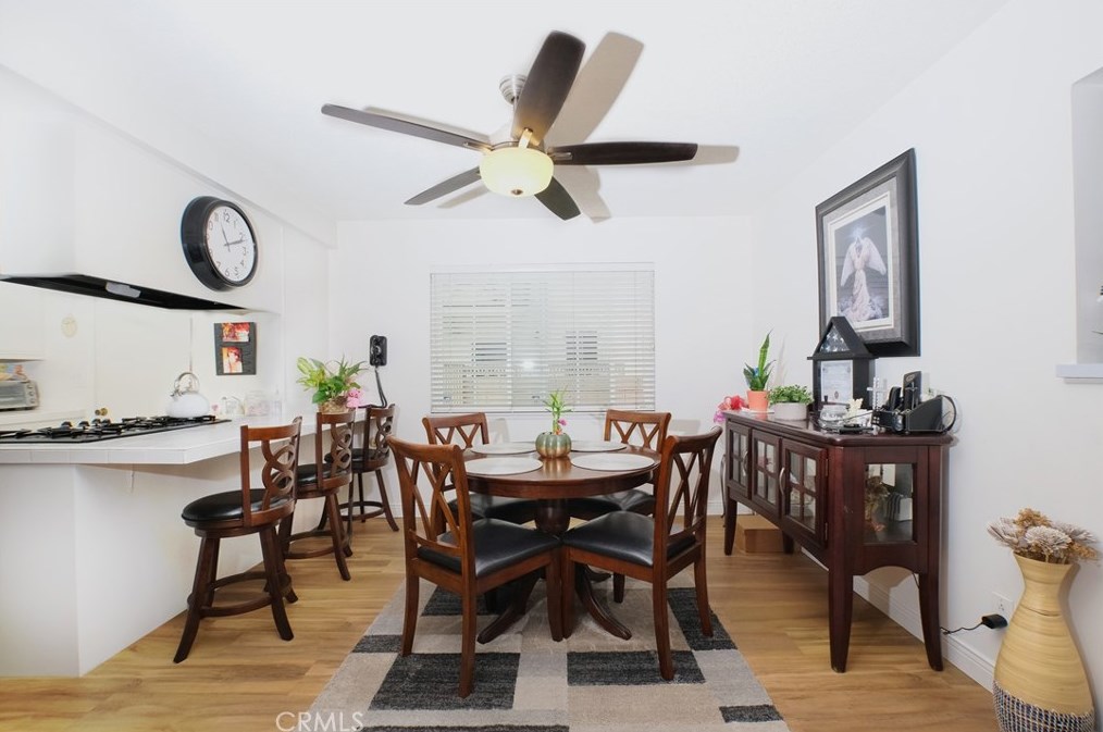 1887 E Turmont St, Long Beach, CA 90746