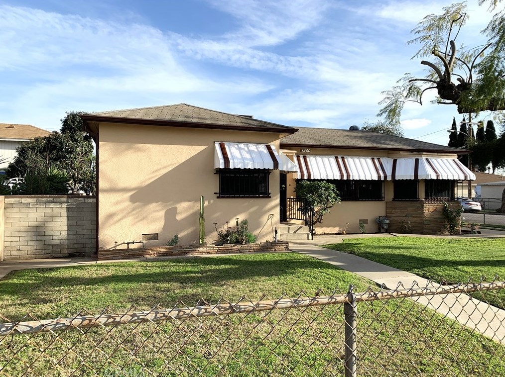 1360 S Spruce St, Montebello, CA 90640