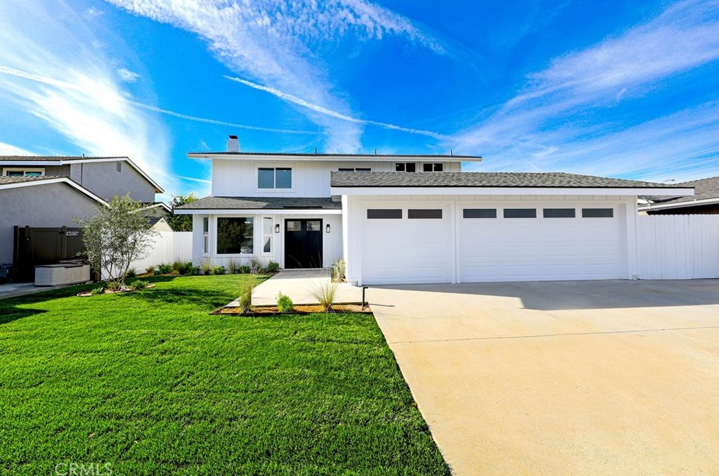 20031 Mayport Ln, Huntington Beach CA  92646-4633 exterior