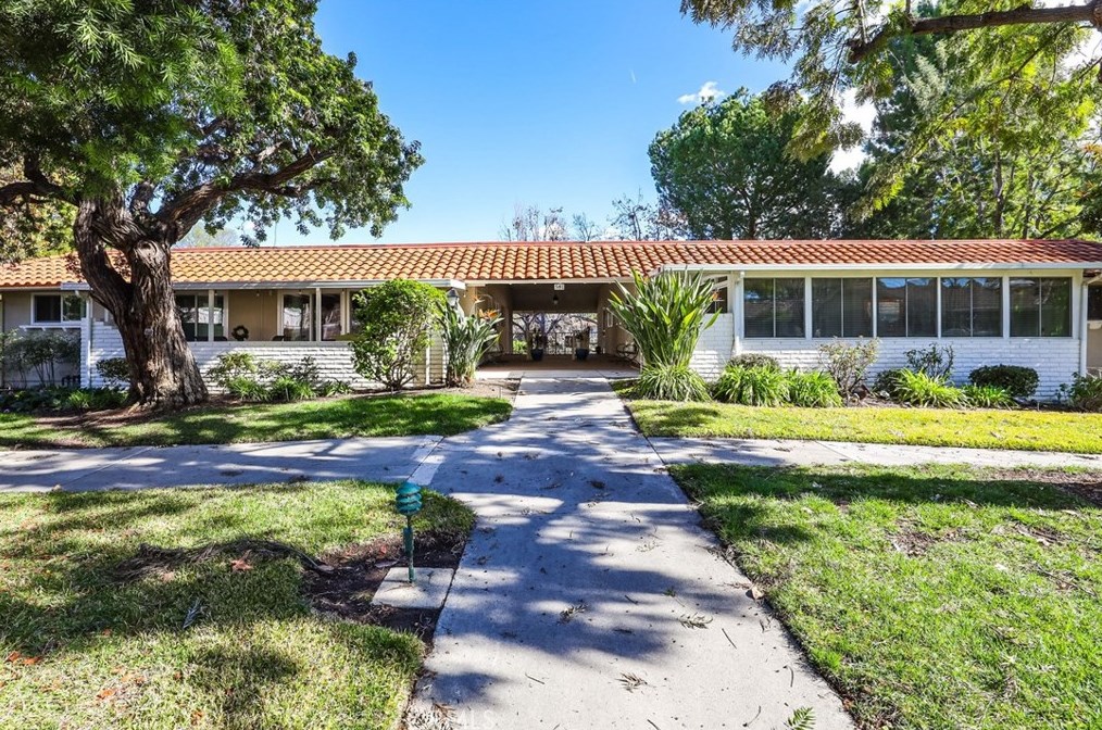 581 Avenida Majorca, Laguna Beach, CA 92637-4180