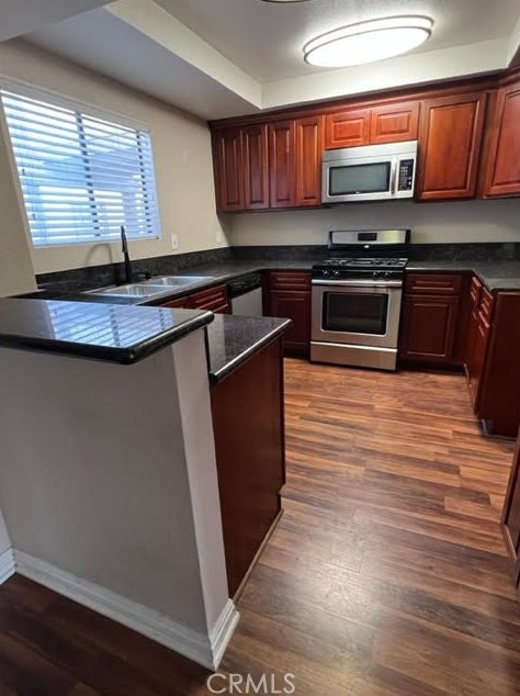 4831 Lago Dr #302, Huntington Beach, CA 92649