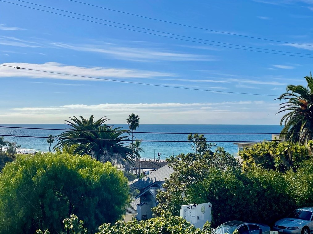 208 Cliff Dr, Laguna Beach, CA 92677