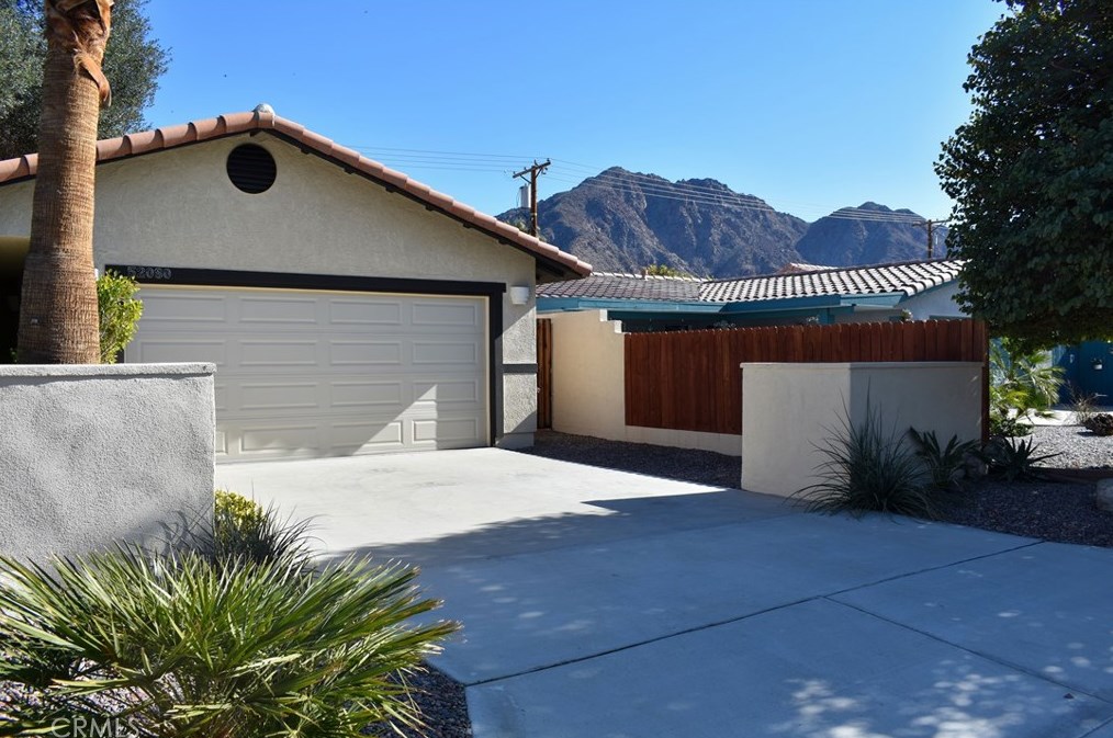 52080 Avenida Villa, La Quinta, CA 92253