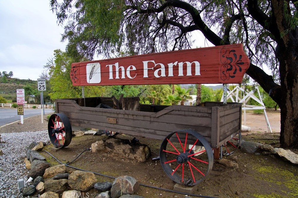 33730 The Farm Rd, Wildomar, CA 92595