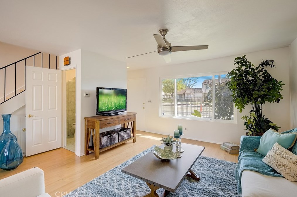 13323 Newland St, Garden Grove, CA 92844