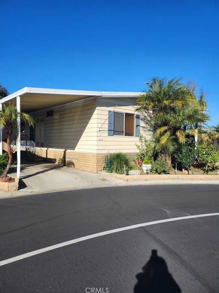 12615 Lake Park Way, La Mirada, CA 90638-1844