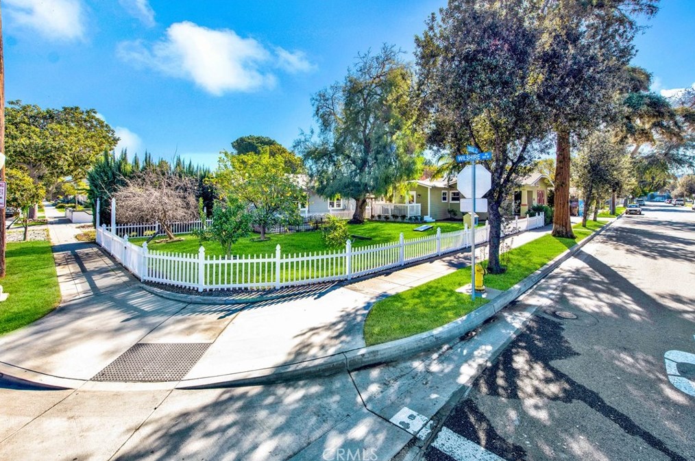 214 Drake Ave, Fullerton, CA 92832