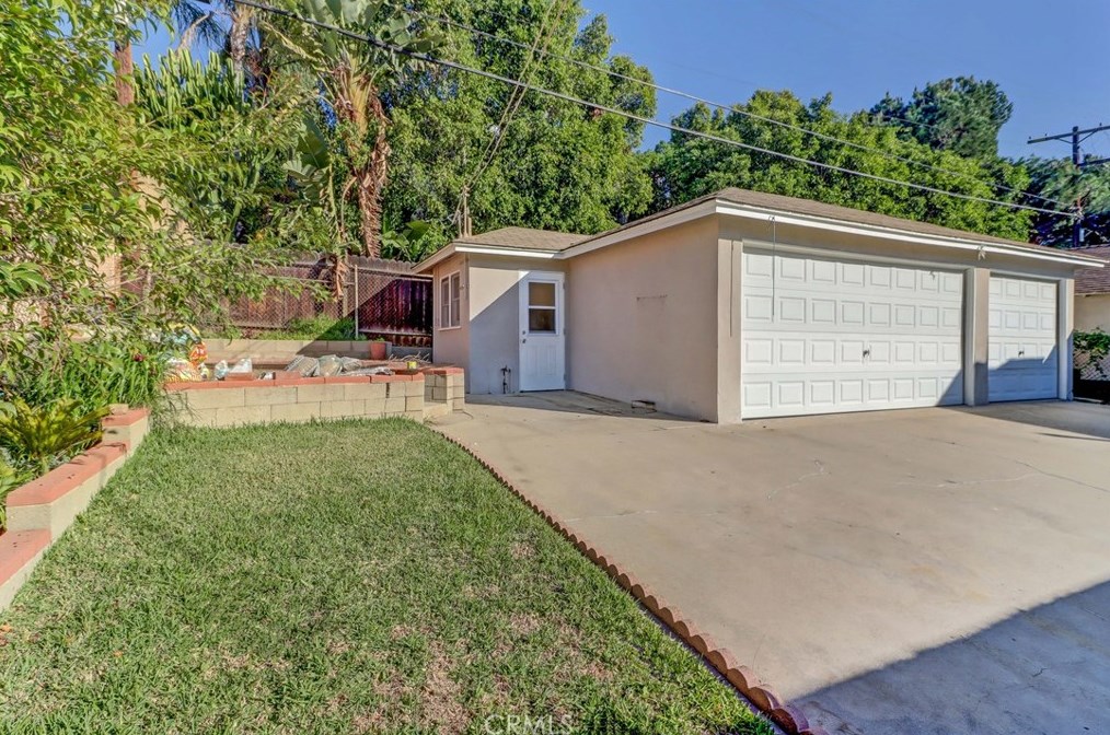 4426 Verdugo Rd, Los Angeles CA  90065-4829 exterior