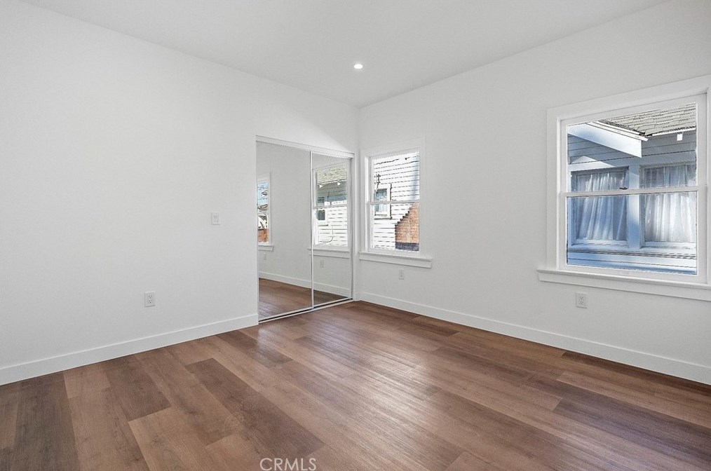 3448 2nd Ave, Los Angeles CA  90018-3724 exterior