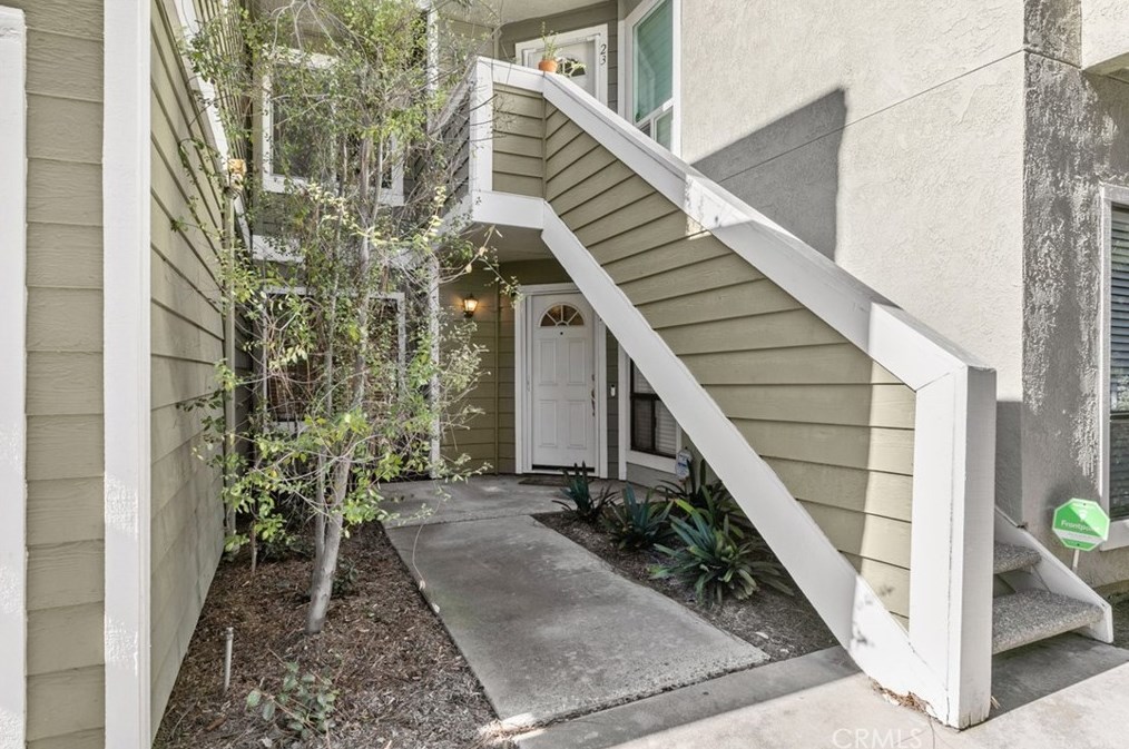 21 Abbey Ln, Laguna Beach, CA 92656-2994
