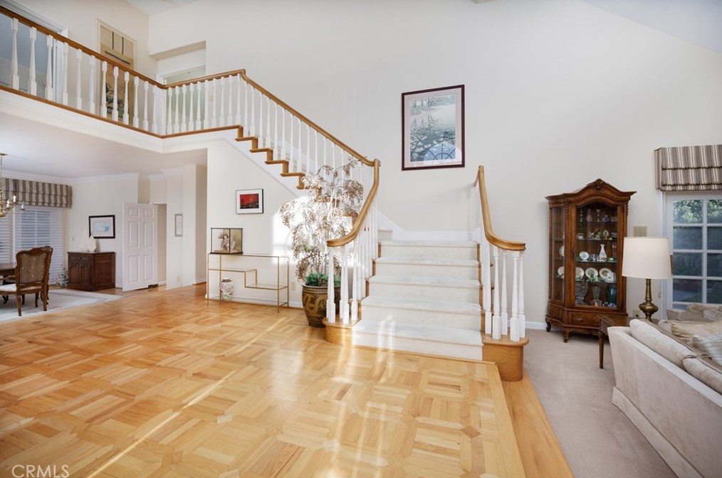 4165 Shorebreak Dr, Huntington Beach, CA 92649-2184