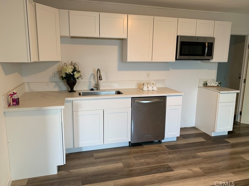 17985 Grand Ave, Lake Elsinore, CA 92530