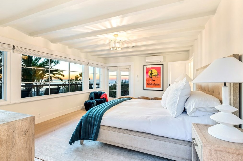 802 Rembrandt Dr, Laguna Beach CA  92651-3417 exterior