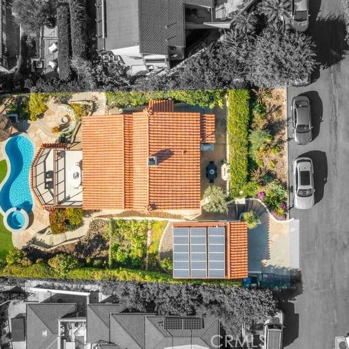 802 Rembrandt Dr, Laguna Beach CA  92651-3417 exterior