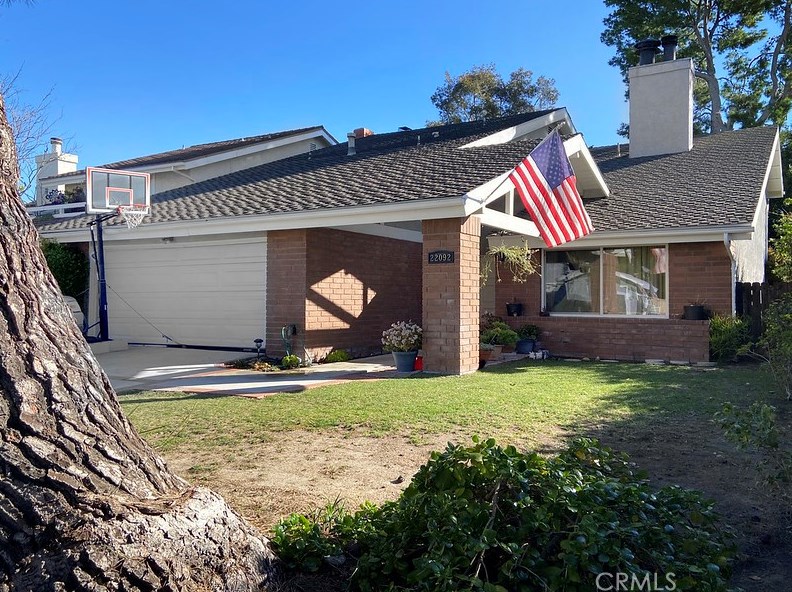 22092 Robin St, El Toro, CA 92630