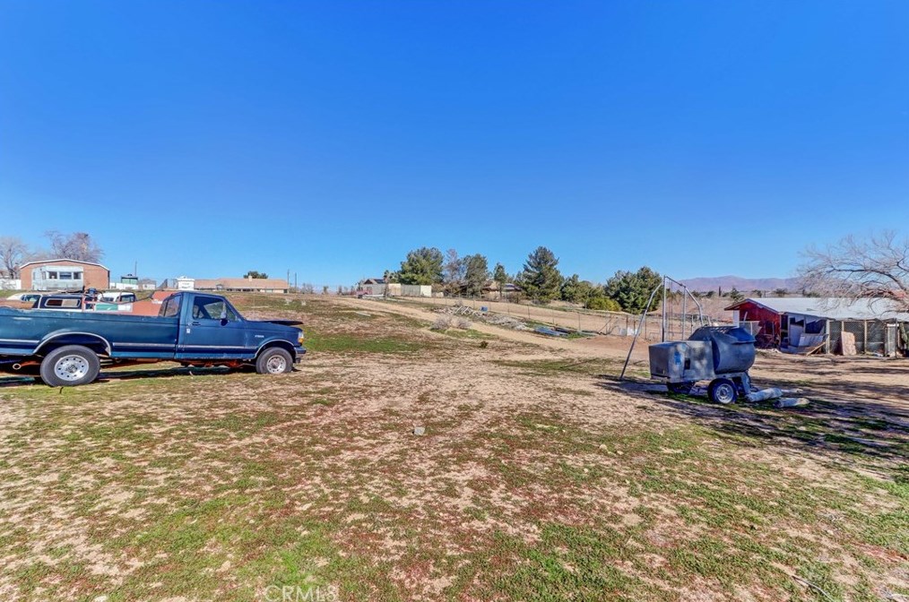 18440 Wisteria St, Hesperia, CA 92345-5278