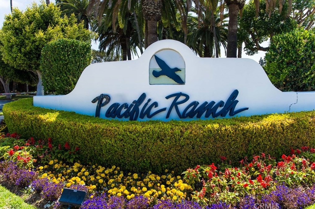 7412 Seabluff Dr #103, Huntington Beach, CA 92648