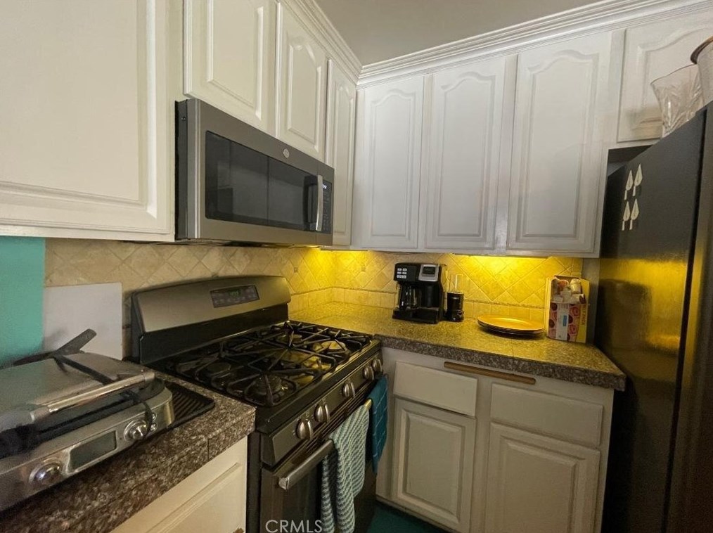 10571 Lakeside Dr #b, Garden Grove, CA 92840