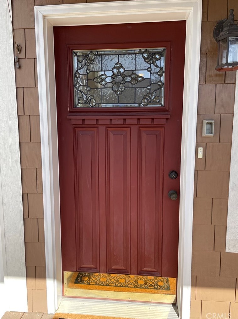 252 Mayflower Dr, Newport Beach, CA 92660