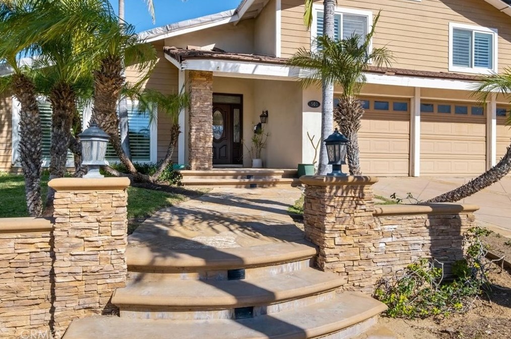 501 6 Nations Ave, Placentia, CA 92870