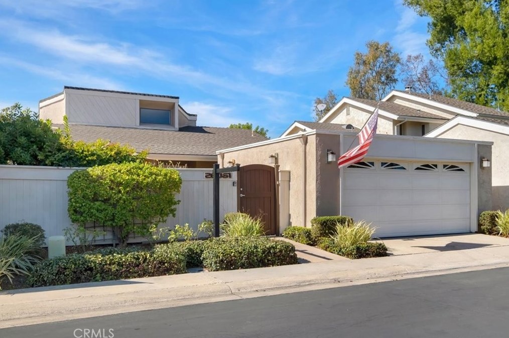28061 Pinnacles Ct, Laguna Beach, CA 92677-7019