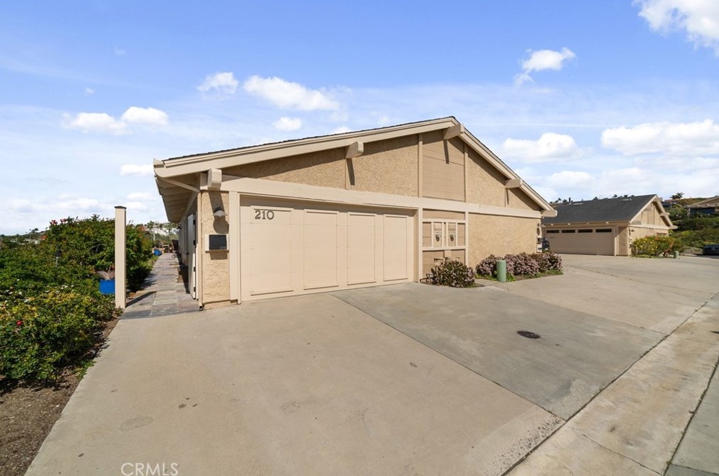 210 Avenida Adobe, San Clemente, CA 92672
