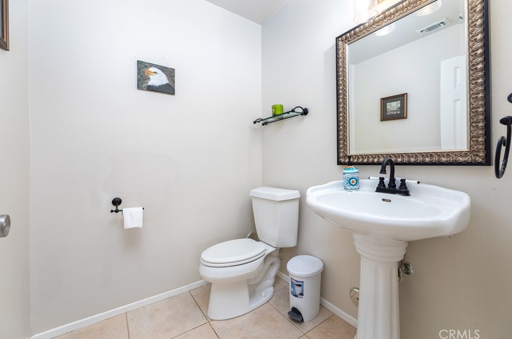 1519 Kiowa Crest Dr, Pomona CA  91765-3918 exterior