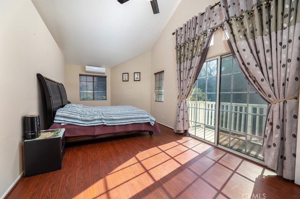 1519 Kiowa Crest Dr, Pomona CA  91765-3918 exterior