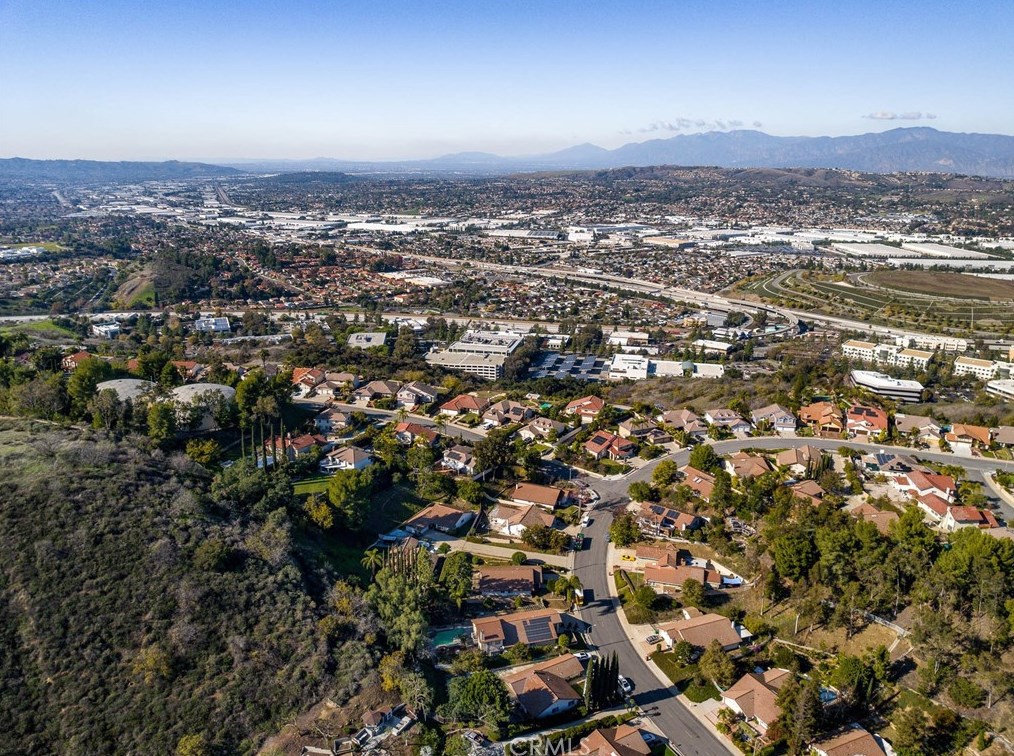 1519 Kiowa Crest Dr, Pomona CA  91765-3918 exterior